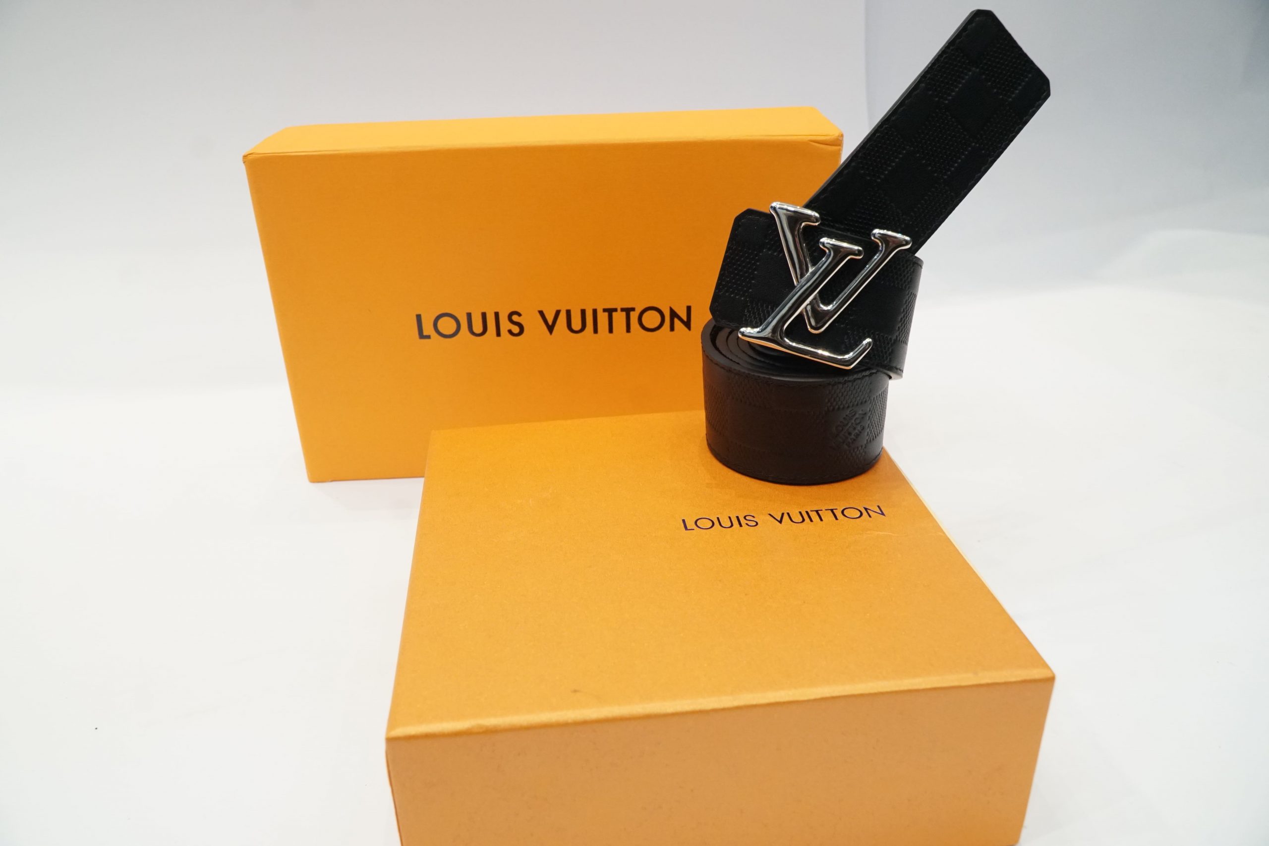 Dây lưng Louis Vuitton M-02